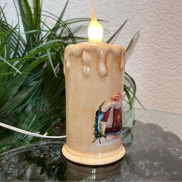 Angela Anderson Ceramic Plug In Faux Flame Candle Light - Christmas - Picture 2 of 10
